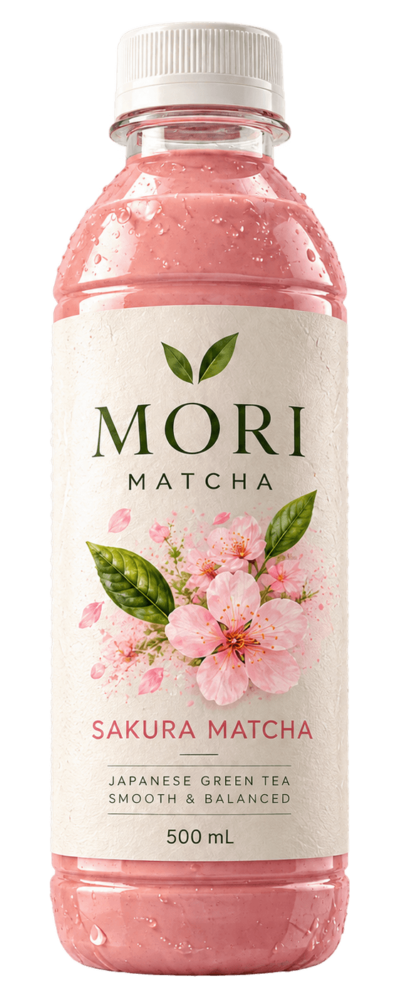 Bouteille MORI Sakura Matcha, boisson rose tendre et étiquette illustrée de fleurs de cerisier